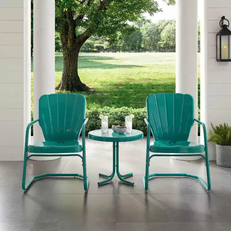 Set da 3 pezzi per esterni Ridgeland - Turchese - Crosley: Sedie in stile vintage e tavolino in metallo
