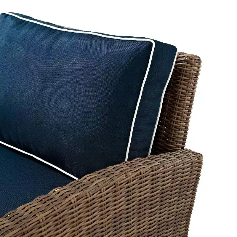 Set da salotto da esterno Bradenton 3 pezzi in vimini con due sedie e tavolo, blu navy - Crosley
