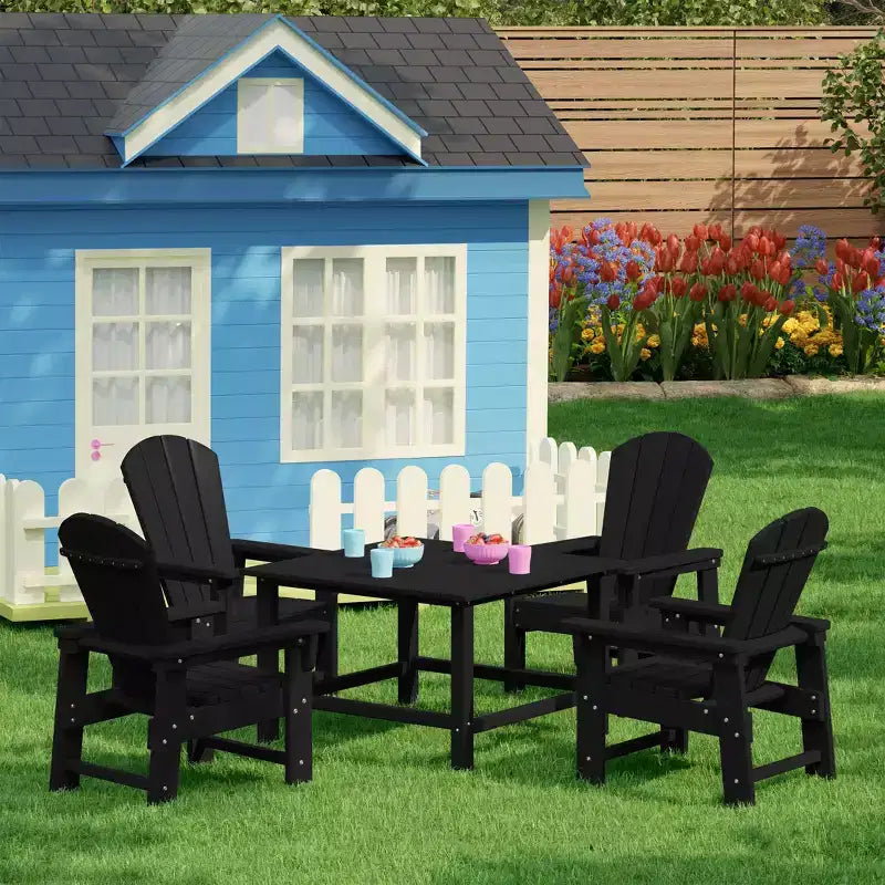 WestinTrends Malibu Set da 5 Pezzi Tavolo Quadrato da Pranzo e Sedie per Bambini in HDPE da Esterno