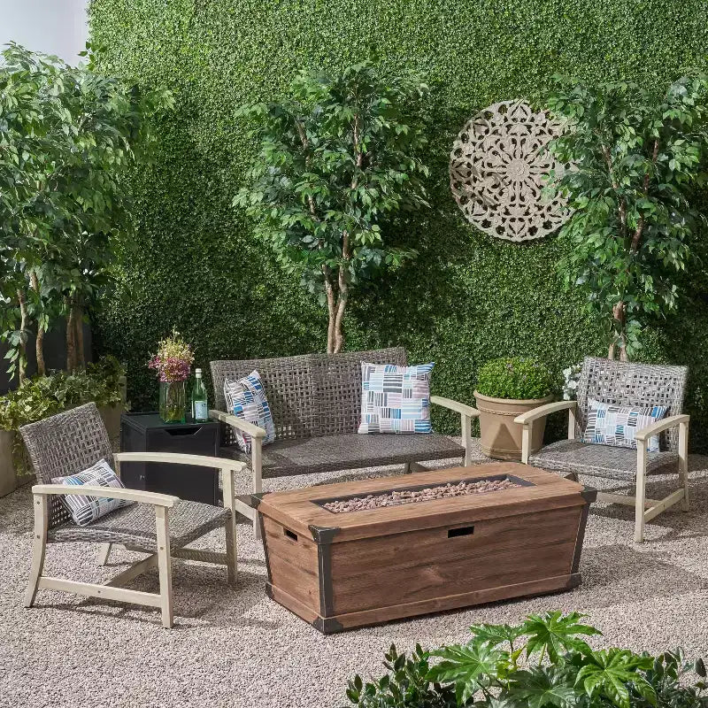 GDFStudio Savannah Salotto da Esterno in Legno di Acacia e Wicker a 4 Posti con Braciere da 50.000 BTU
