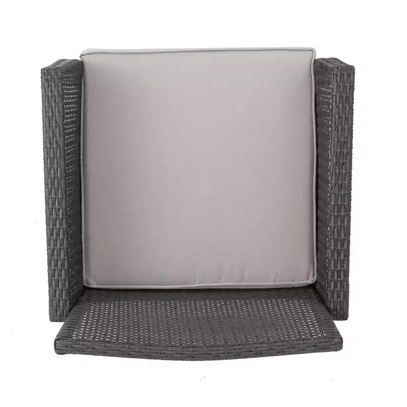 Set chiacchierata Christopher Knight Home Lucia per esterni in vimini e ferro con 4 posti e braciere