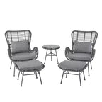 Christopher Knight Home Bechtel Ensemble 5 pièces de conversation d'extérieur en osier et verre trempé avec poufs