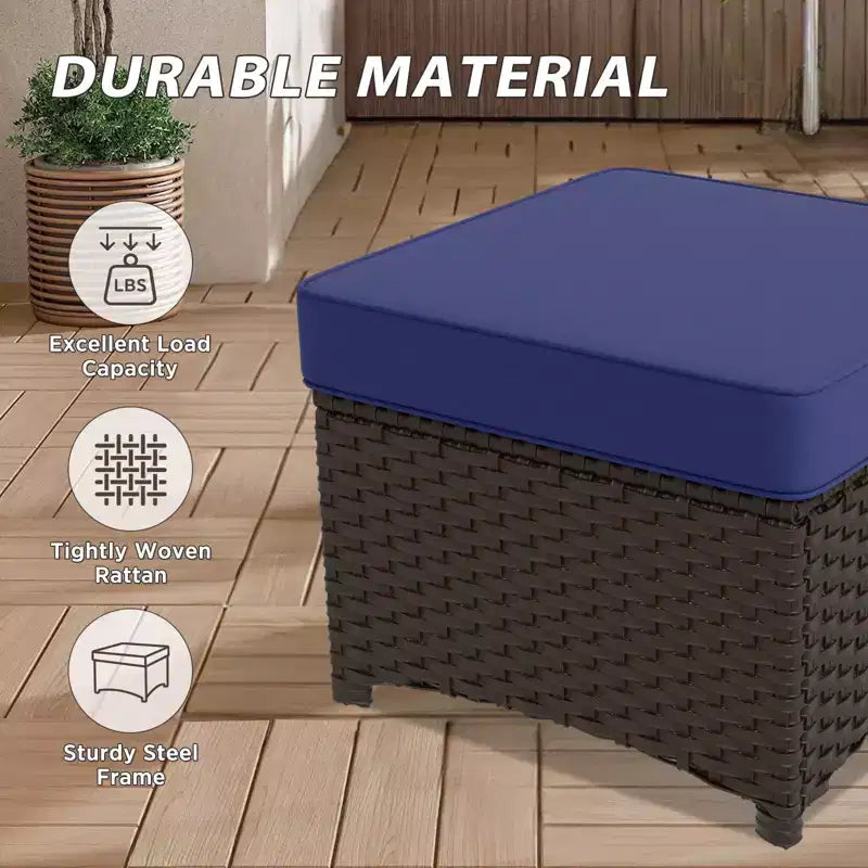 Set di mobili da giardino in vimini a 5 pezzi EAGLE PEAK Azure Bay, divano e sedie con pouf