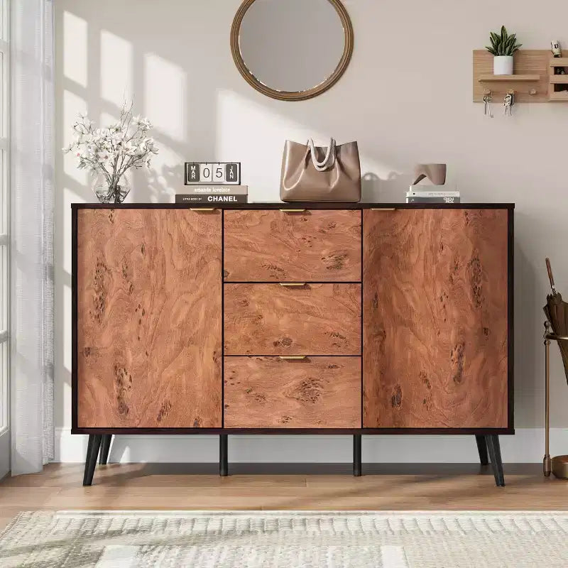 51.2 Mobile Buffet Credenza Noce con 3 Cassetti, Grande Credenza Madia con Ante e Ripiani, Maniglie in Metallo, Compatibile con Robot Aspirapolvere