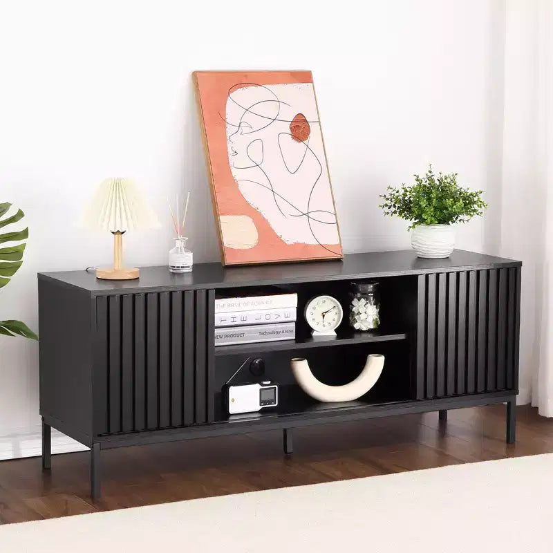 Mobile porta TV Mid Century Modern per TV fino a 65 pollici, mobile TV centro di intrattenimento con ante scorrevoli e vani portaoggetti per soggiorno camera da letto, nero