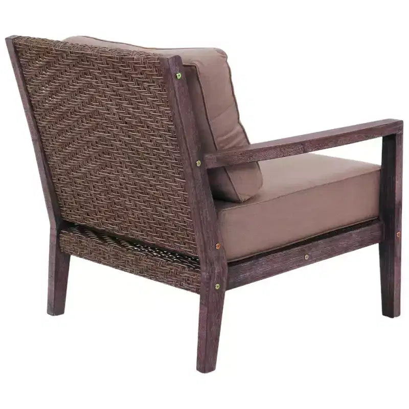 Courtyard Casual Bridgeport II Set Lounge 3 pz include: Due poltrone e un tavolino