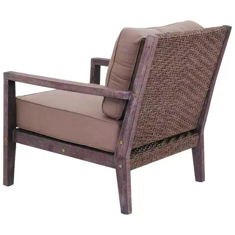 Courtyard Casual Bridgeport II Set Lounge 3 pz include: Due poltrone e un tavolino