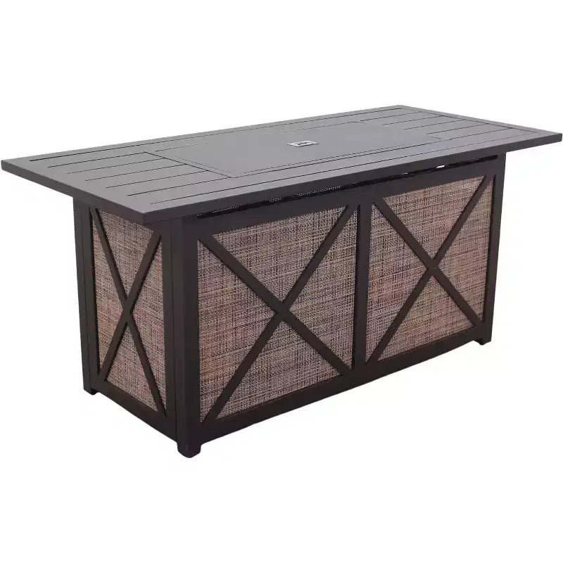 Set da 5 pezzi con tavolo fuoco rettangolare e sedie a dondolo girevoli in vimini Courtyard Casual Santa Fe Include un tavolo fuoco rettangolare e quattro sedie a dondolo girevoli in vimini