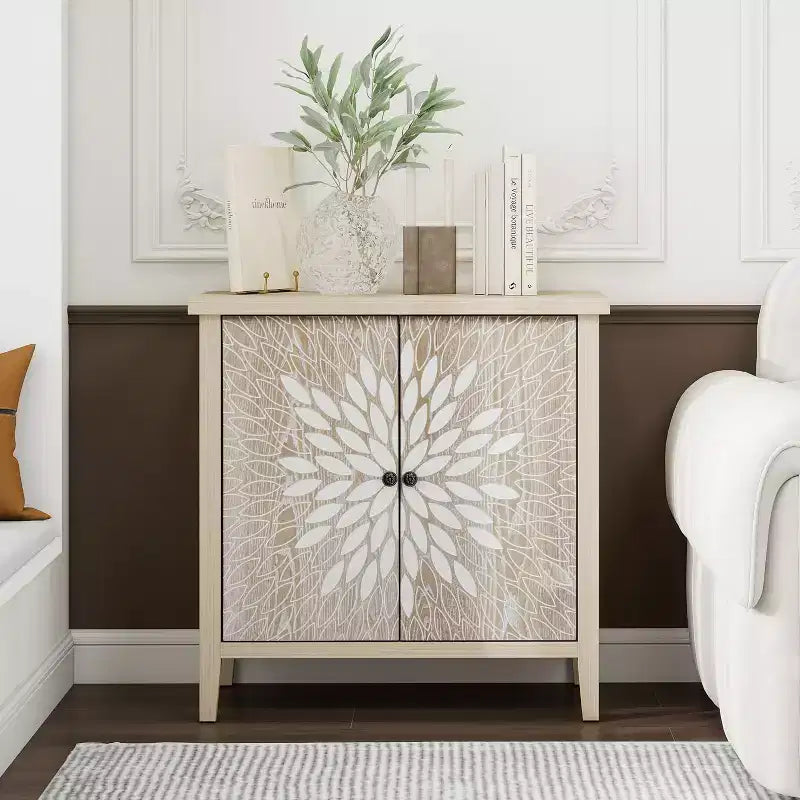 Armoire d'appoint moderne Okak, buffet avec quatre portes à motifs sculptés, meuble de rangement pour cuisine, salle à manger, entrée