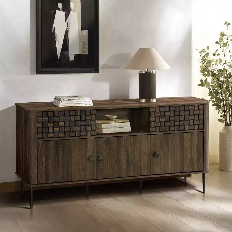 Bahut LuxenHome en bois manufacturé chêne foncé avec motif tressé, 3 portes battantes et 2 portes coulissantes