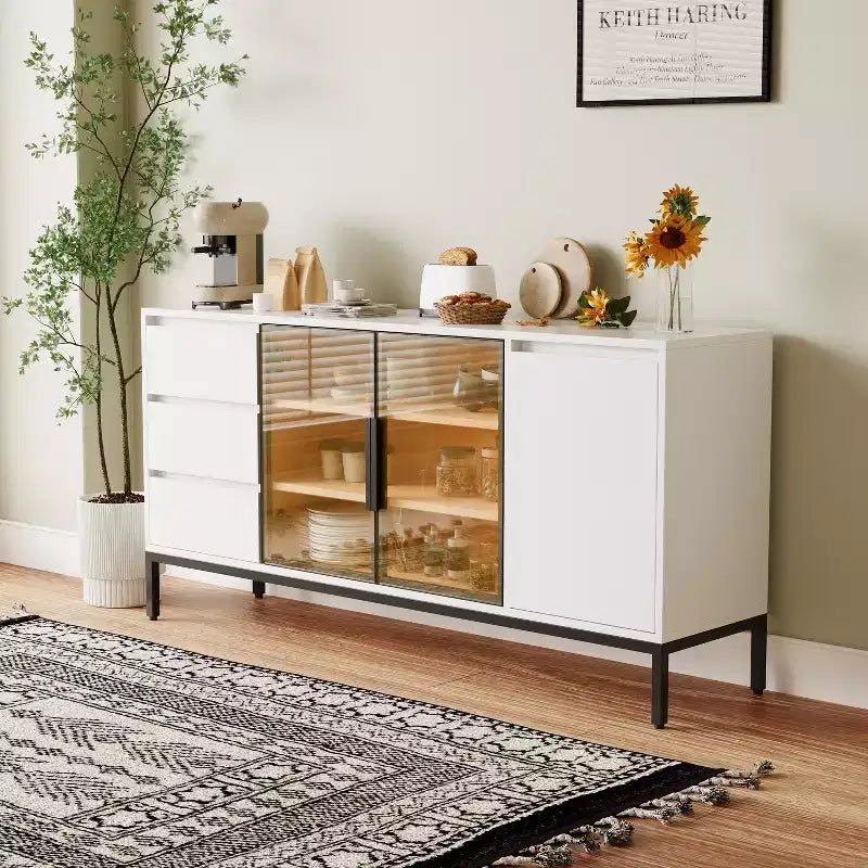 Mobile credenza da caffè da 63 pollici con contenitore, mobile buffet con 3 cassetti, isola cucina bianca stile fattoria con tavolo credenza a 2 ante in vetro per sala da pranzo e cucina