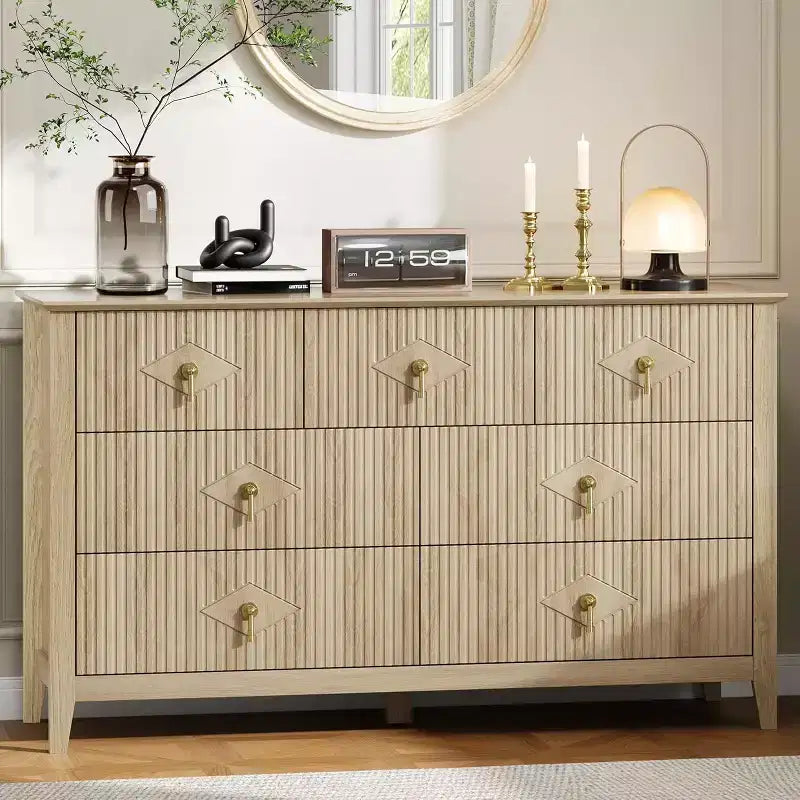 Comò per camera da letto con 7 cassetti, comò moderno largo 137 cm con maniglie in metallo, porta TV, cassettiera in legno per camera da letto