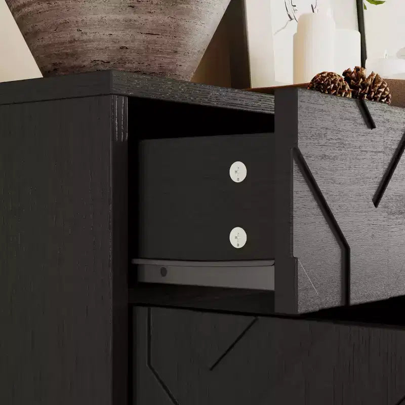 Meuble de rangement noir Famapy, buffet avec accents dorés et design géométrique, meuble à chaussures