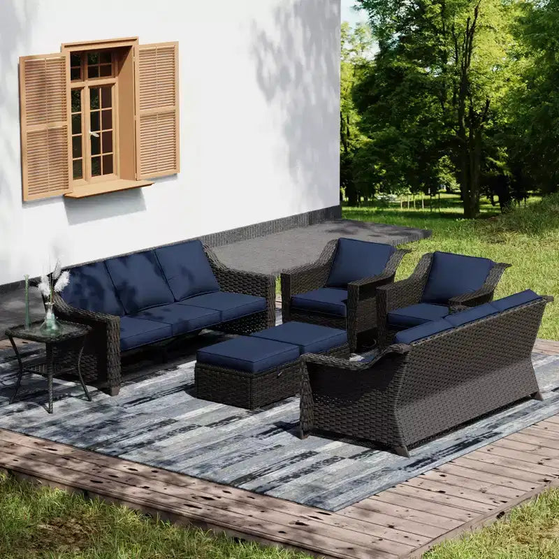 Set Premium da Esterno UPTIOT: Due Divani a 3 Posti, Sedie a Dondolo, Pouf e Tavolino Laterale