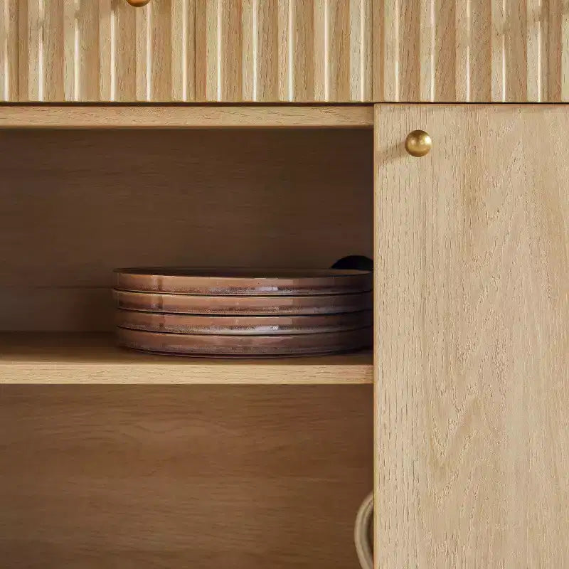 Buffet de salle à manger en bois cannelé moderne de 58 po avec rangement, assemblage facile
