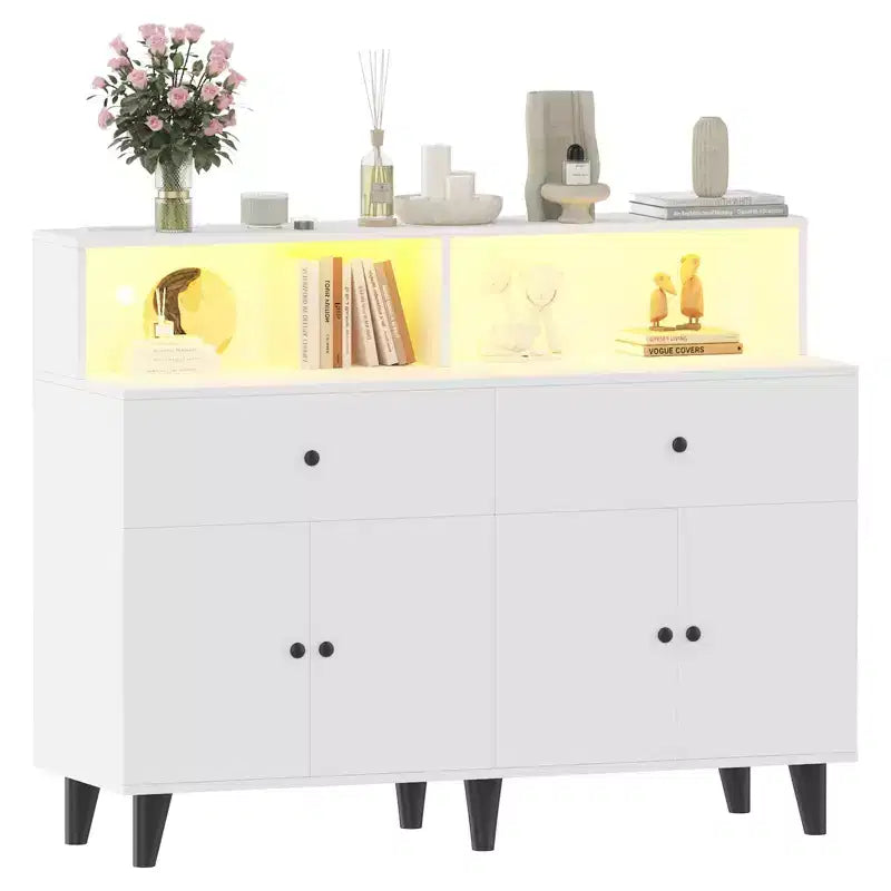 Mobile Bar Caffè da 120 cm con Prese di Corrente, Credenza Buffet con 2 Cassetti, 4 Ante e Scaffali