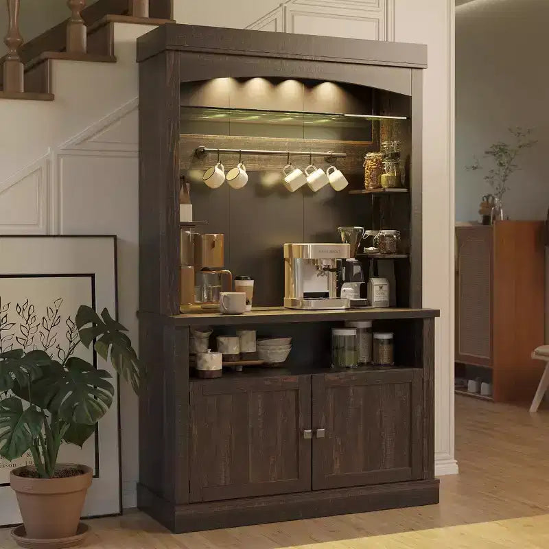 Mobile Credenza da Cucina alto 183 cm con Luci LED, Buffet con Portabottiglie, Ripiano in Vetro e Supporto per Microonde per Sala da Pranzo