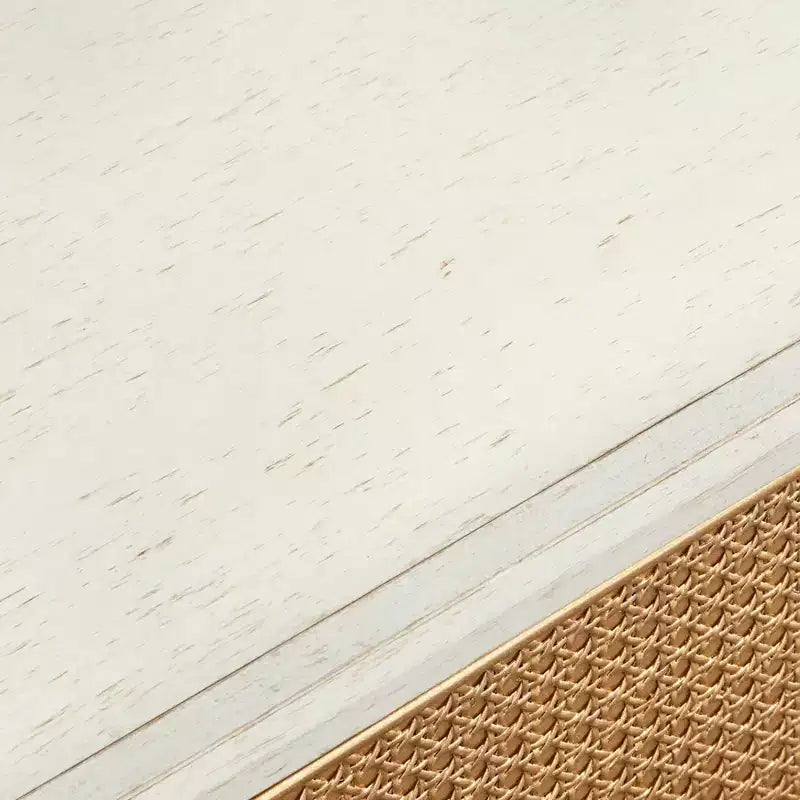 Madia Buylateral Lati con ante in rattan, Bianco Antico/Naturale: Credenza in stile Glam, Mensole Regolabili