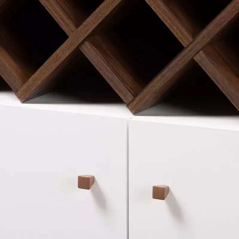Serafino e mobile bar in legno finitura noce Bianco/Marrone - BaxtonStudio