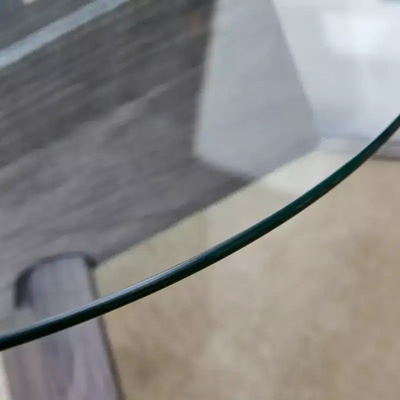 Table basse circulaire moderne en verre Okak, petite table à thé au design distinctif avec pieds en bois pour salon, réception, bureau, fermes