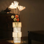Lampada da terra in rattan LED a colonna con spina per soggiorno