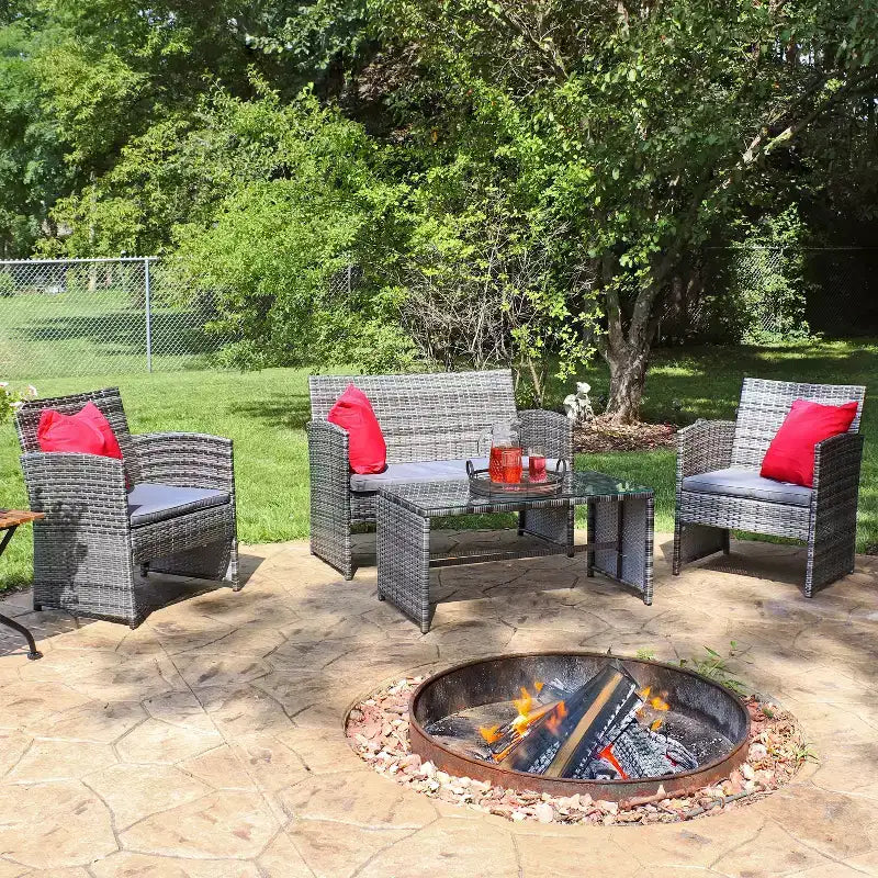 Set da 4 mobili da conversazione per patio da esterno Sunnydaze Ardfield con divanetto, sedie e tavolo - Grigio e Grigio