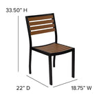 Set da tavolo da patio Emma e Oliver da 5 pezzi - Sedie impilabili in teak sintetico - Tavolo in teak sintetico - Ombrellone con base