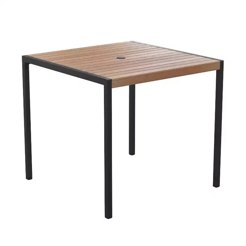 Set da tavolo da patio Emma e Oliver da 5 pezzi - Sedie impilabili in teak sintetico - Tavolo in teak sintetico - Ombrellone con base