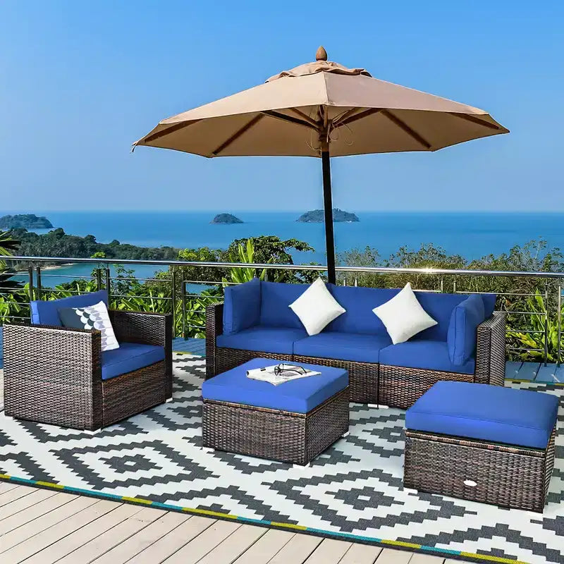 Costway Set da 6 Pezzi da Giardino in Rattan Divano Tavolino Pouf Blu Scuro