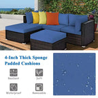 Set di mobili da giardino in rattan 5 pezzi Costway Set conversazione componibile tavolino e pouf blu navy