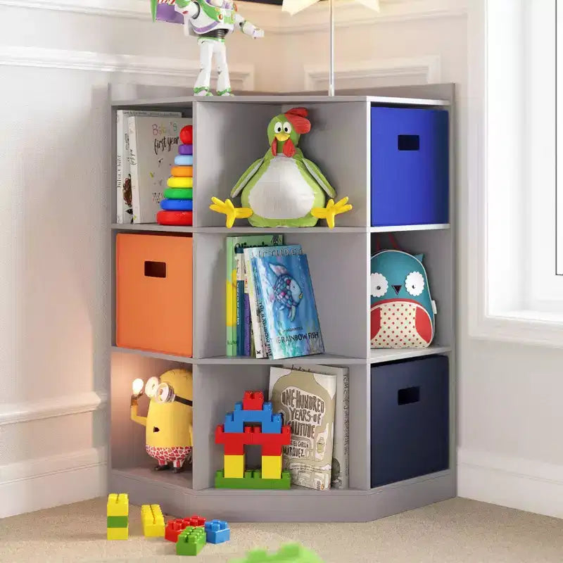 Mobile con 6 cubi contenitori per giocattoli e 3 ripiani inclinati per la cameretta dei bambini