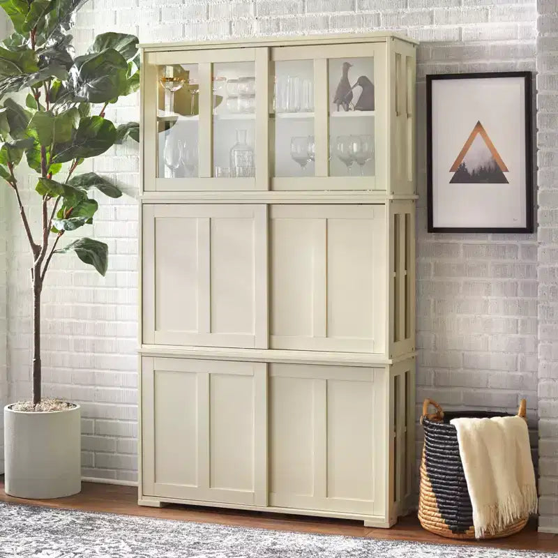 Meuble de rangement modulable et empilable Buylateral Pacific avec portes coulissantes