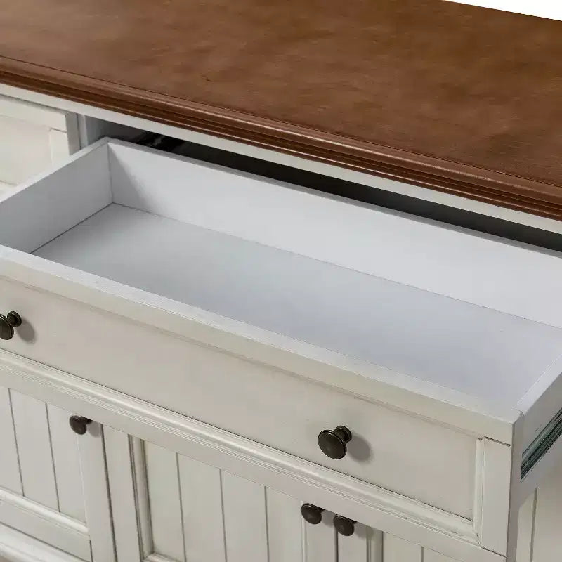 Rick buffet traditionnel de 147 cm de large à 3 tiroirs avec pieds en bois massif | KARAT HOME