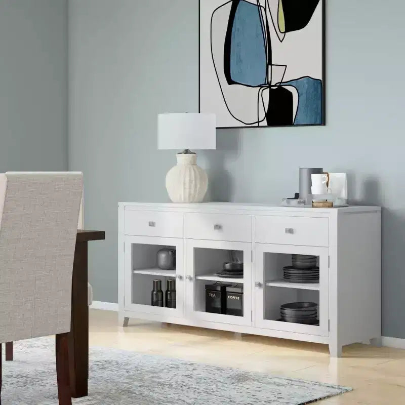 Madia a buffet Essex - Wyndenhall