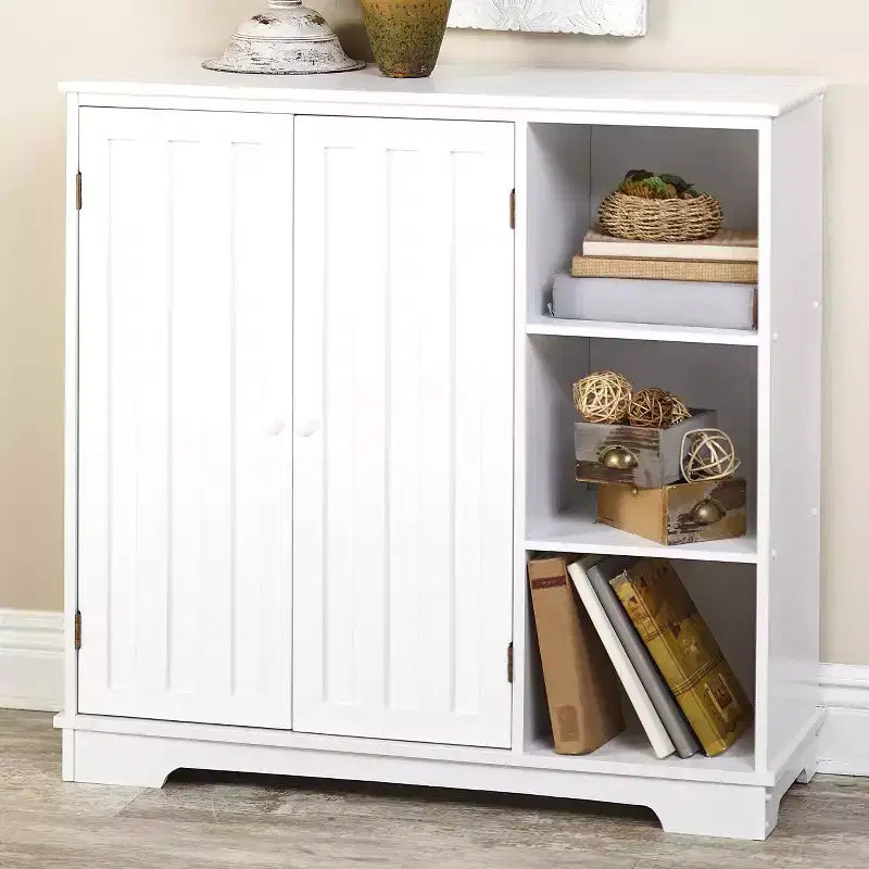 The Lakeside Collection Credenza/Mobile Buffet con Ante a Pannello e Spazio Contenitore