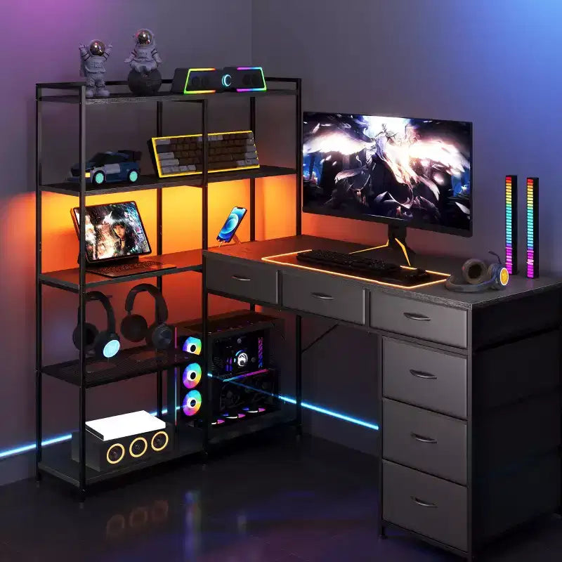 Scrivania per computer a L da 47" con 6 cassetti e mensole a 5 ripiani, scrivania angolare reversibile da gaming con luci LED e prese di corrente