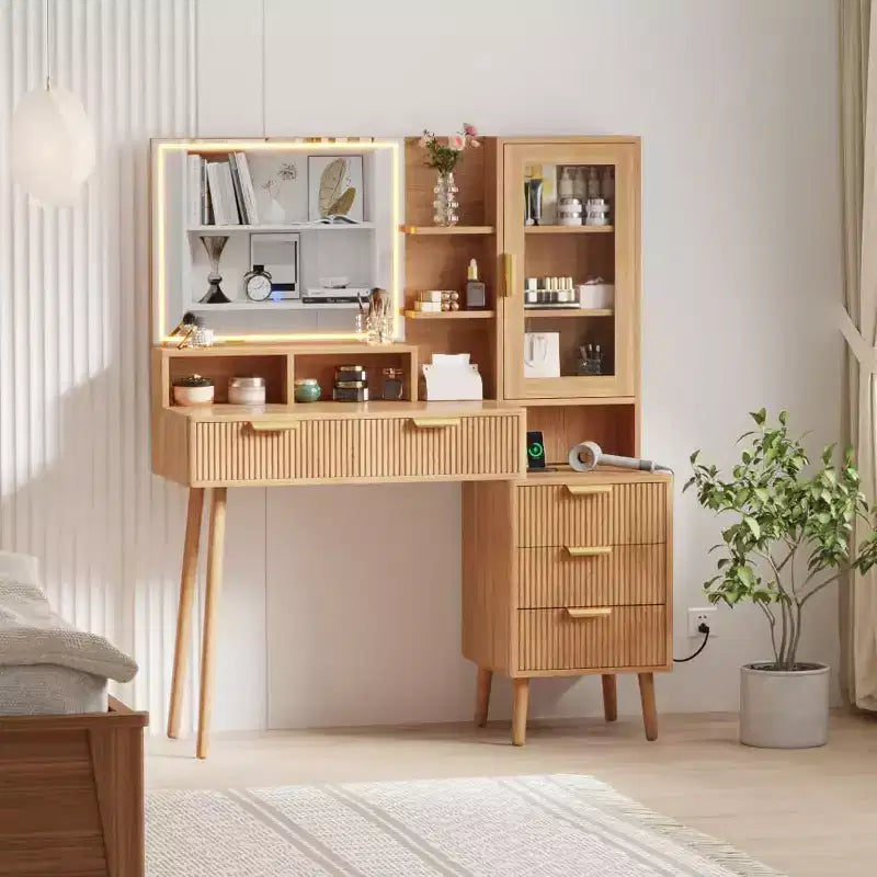 Coiffeuse moderne avec miroir de 24 pouces et 5 tiroirs, table de maquillage cannelée avec étagère de rangement pour femmes et filles