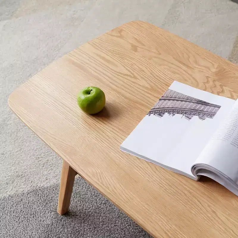 Tavolino rettangolare moderno GDFStudio Wright in legno massello di rovere con ripiano portaoggetti
