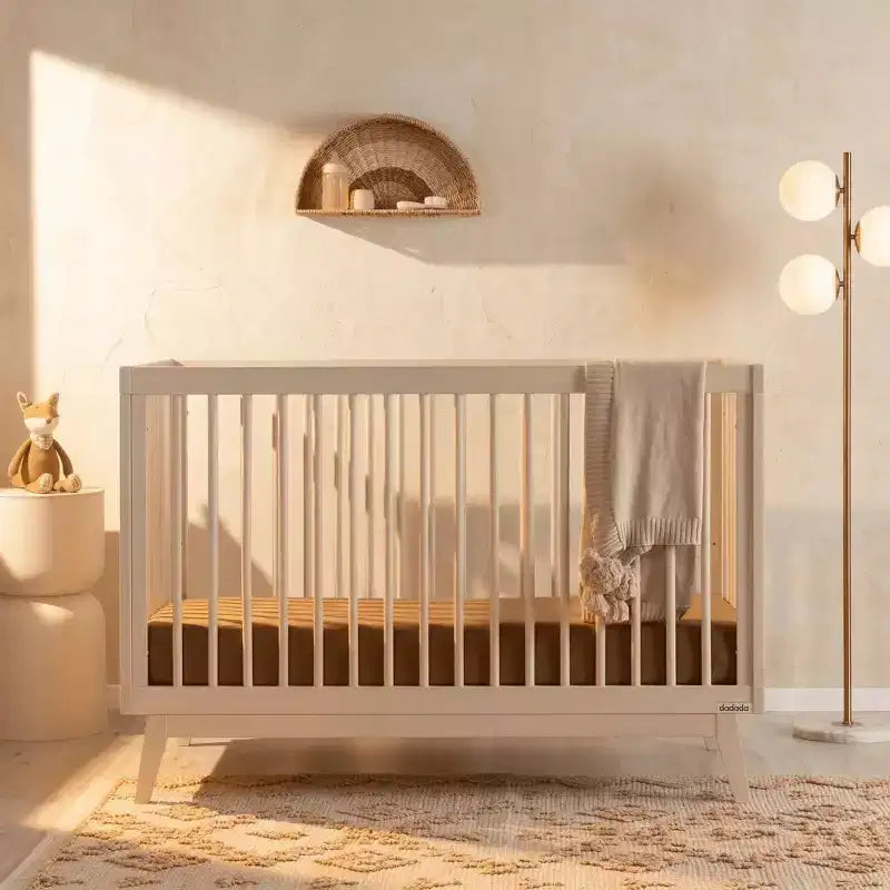 Culla Convertibile 3-in-1, in Solido Legno di Faggio Europeo, Certificata GREENGUARD Gold, Fabbricata in Italia